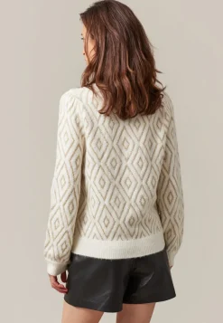 Deeluxe Pull MAINA Cream Hot