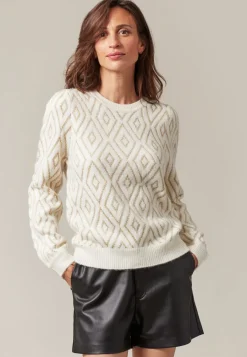 Deeluxe Pull MAINA Cream Hot