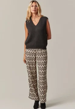 Deeluxe Pull PIA Black Store