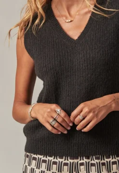 Deeluxe Pull PIA Black Store