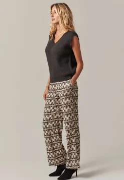 Deeluxe Pull PIA Black Store